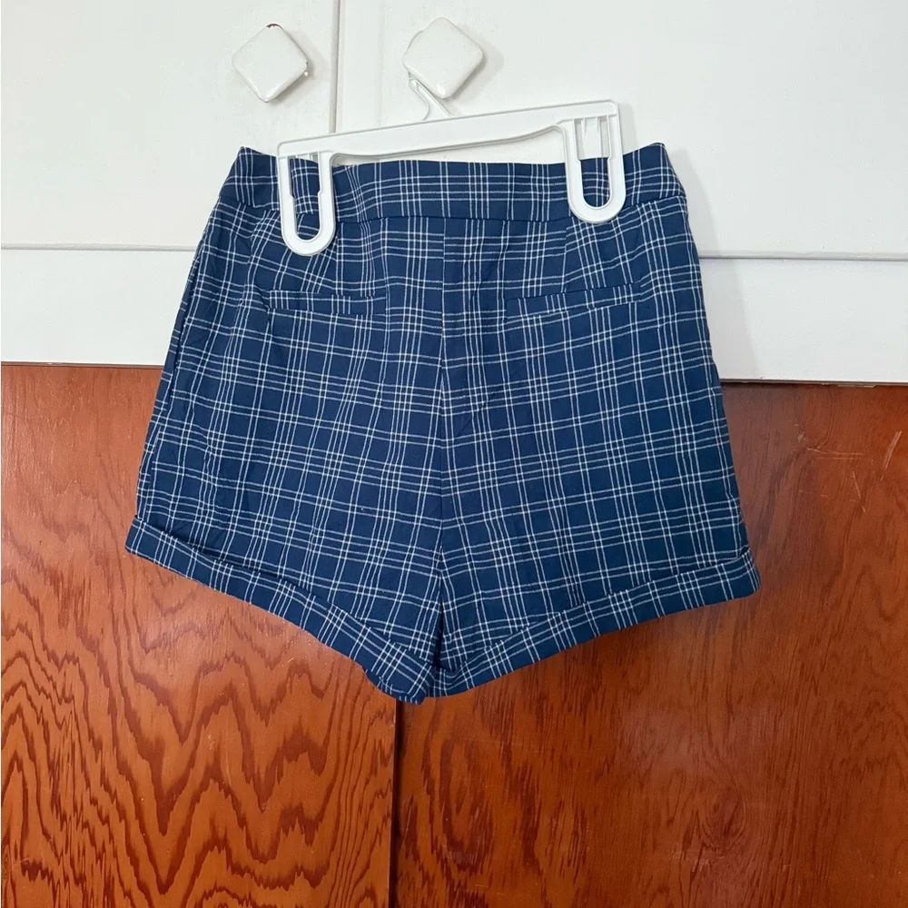 Lulu's Navy Checkered Shorts